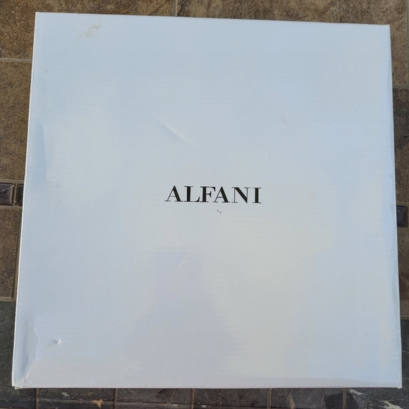 New Alfani Oakleyy Black Ankle Boots Women's Size 6 - Picture 2 of 16